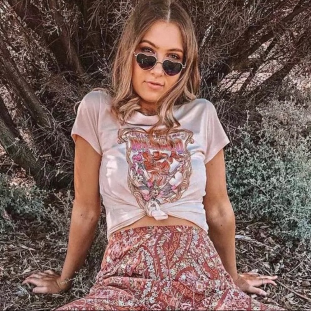 Vintage style boho print graphic tee WILD CHILD - Picture 2 of 9